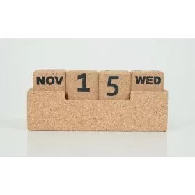 Cork Small Calender With 4 Cubes 9C23121A