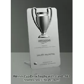 SS WINNER CUP DESK TROPHY WITH STAND (IN GIFT BOX) F01 