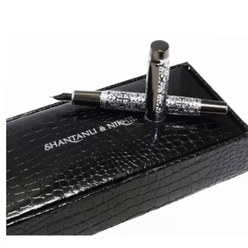 Shantanu & Nikhil Elegant Baroque Roller Pen