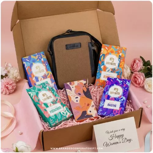 Transit & Treats Womens Day Gift Hamper